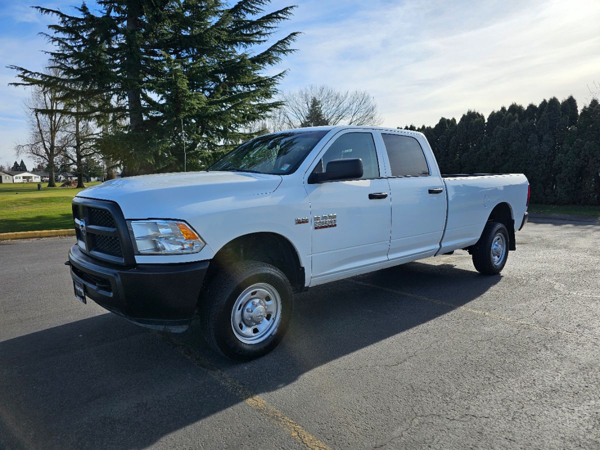 2015 Ram 2500 Tradesman photo 3