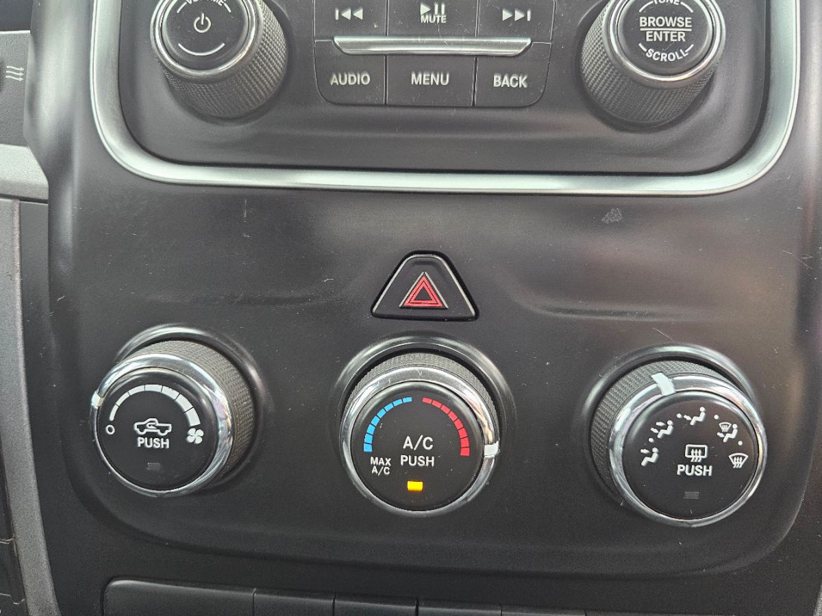 2015 Ram 1500 ST photo 9