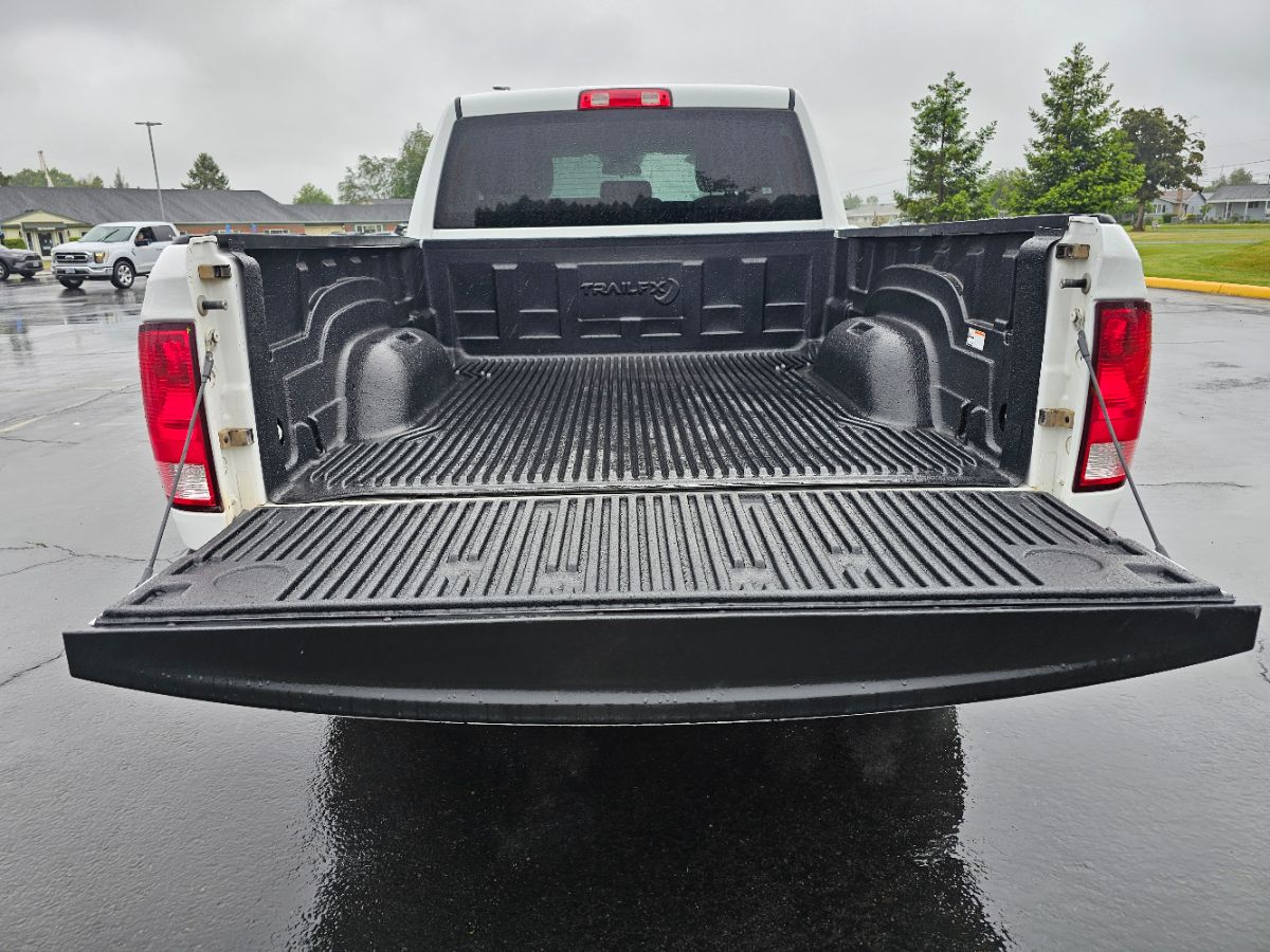 2015 Ram 1500 ST photo 16
