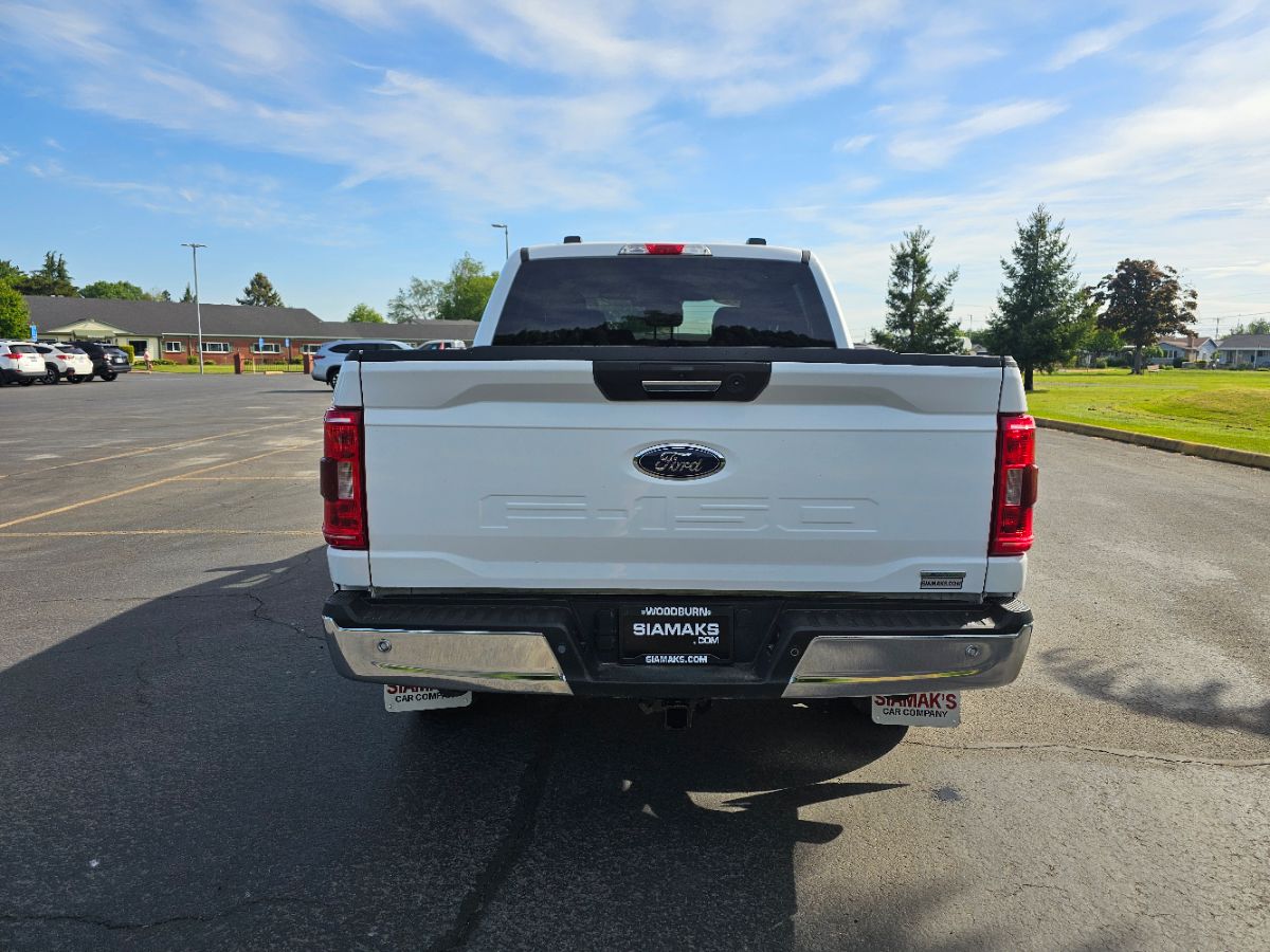 2022 Ford F-150 XLT photo 16