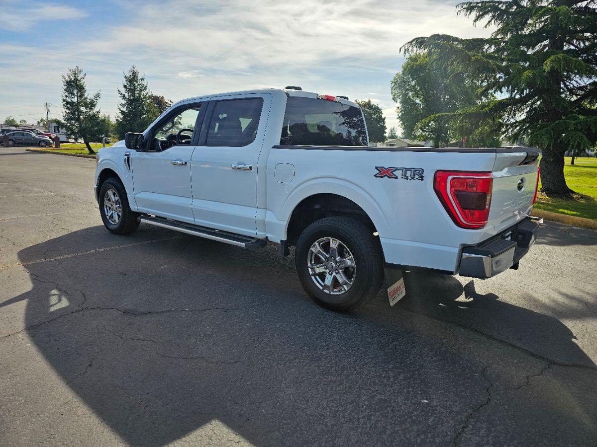 2022 Ford F-150 XLT photo 18