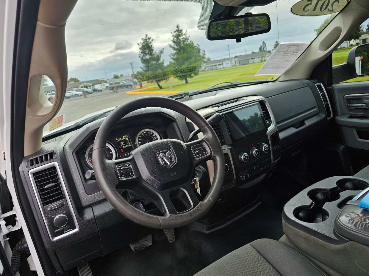2015 Ram 4500 SLT photo 14