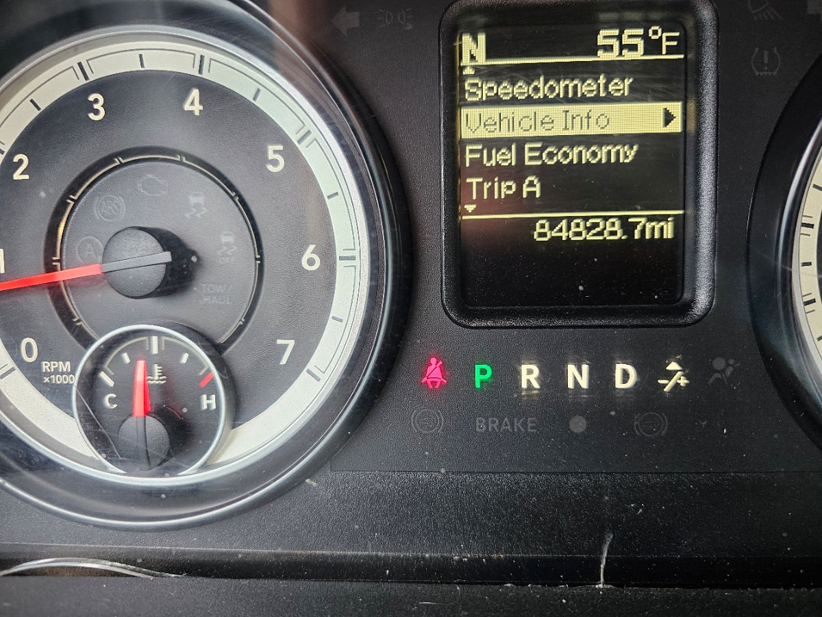 2015 Ram 4500 SLT photo 17