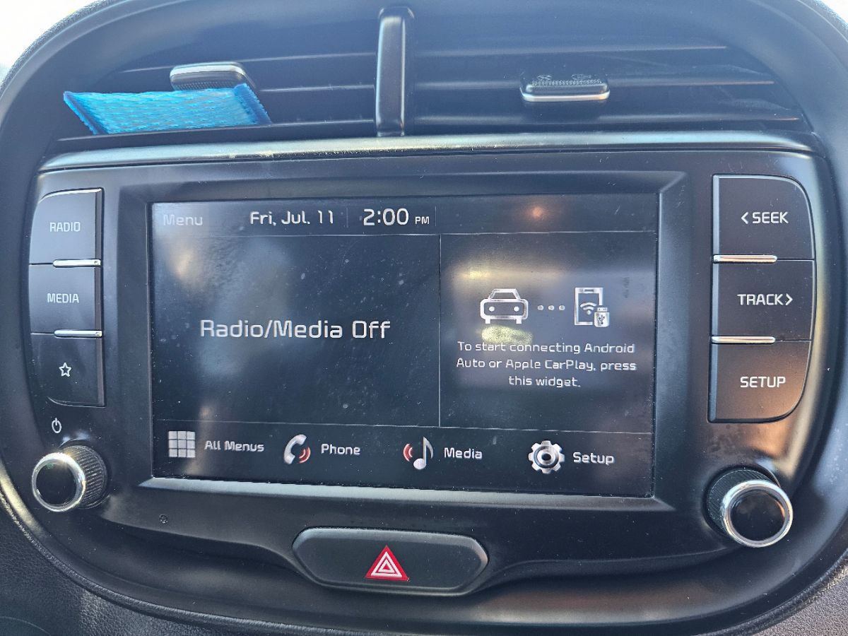 2022 Kia Soul LX photo 8