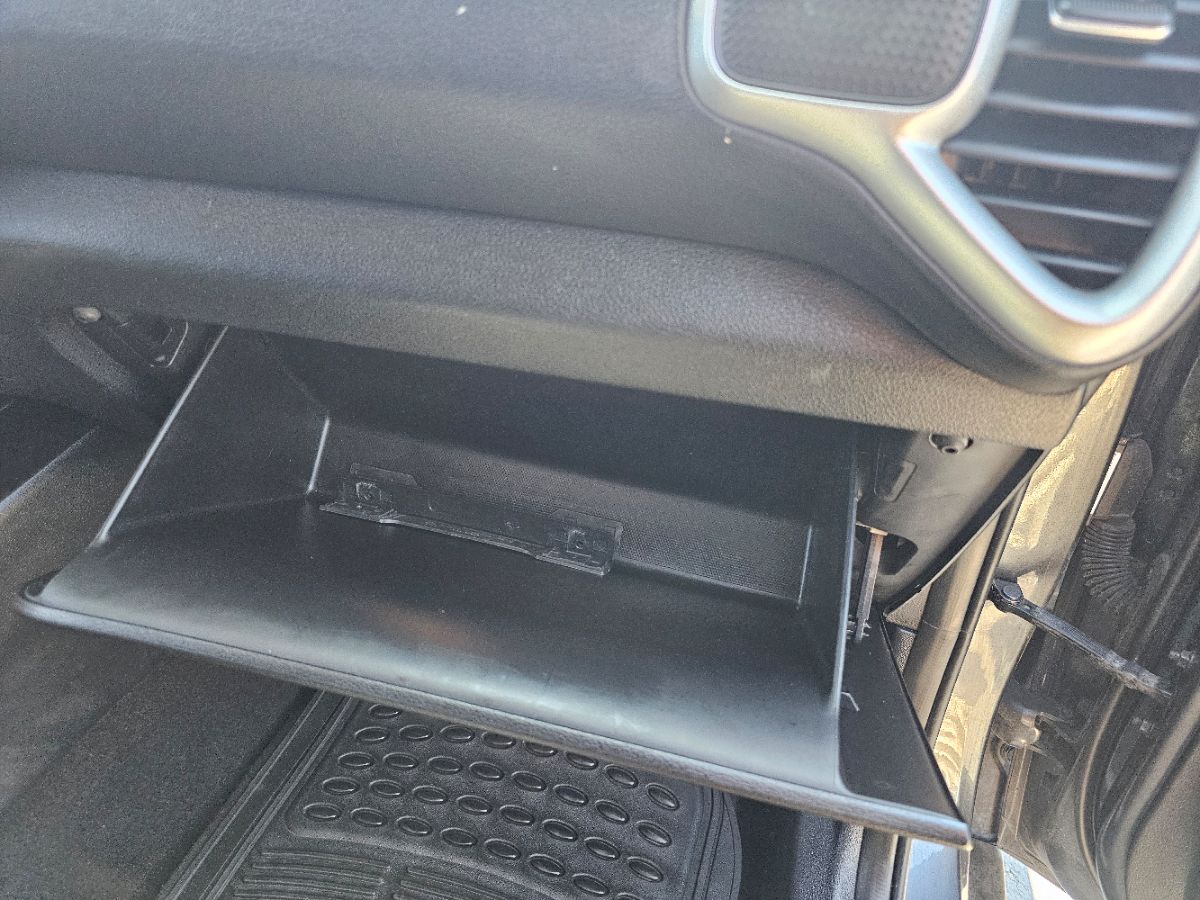2022 Kia Soul LX photo 12