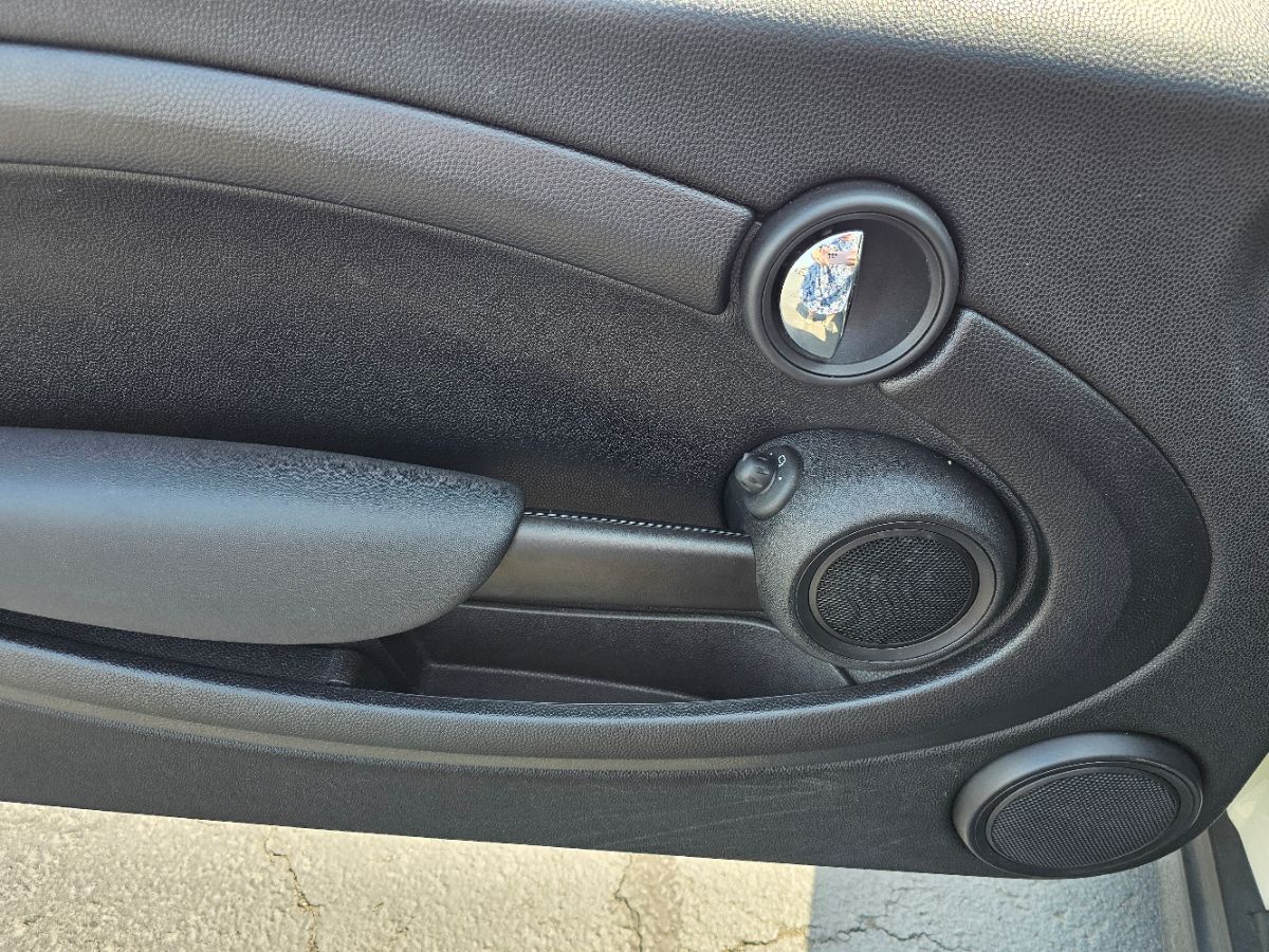 2014 Mini Clubman Base photo 18