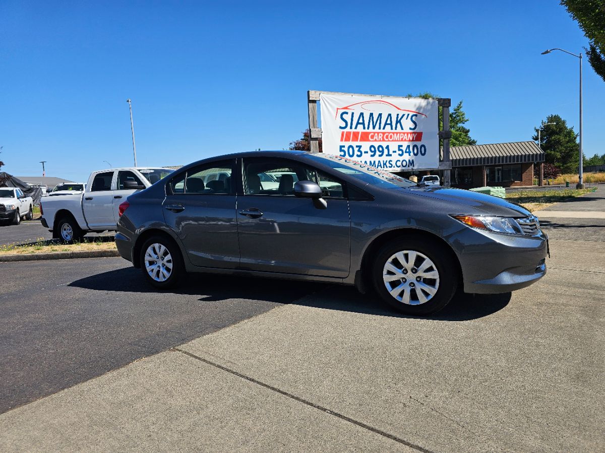 2012 Honda Civic LX photo 4