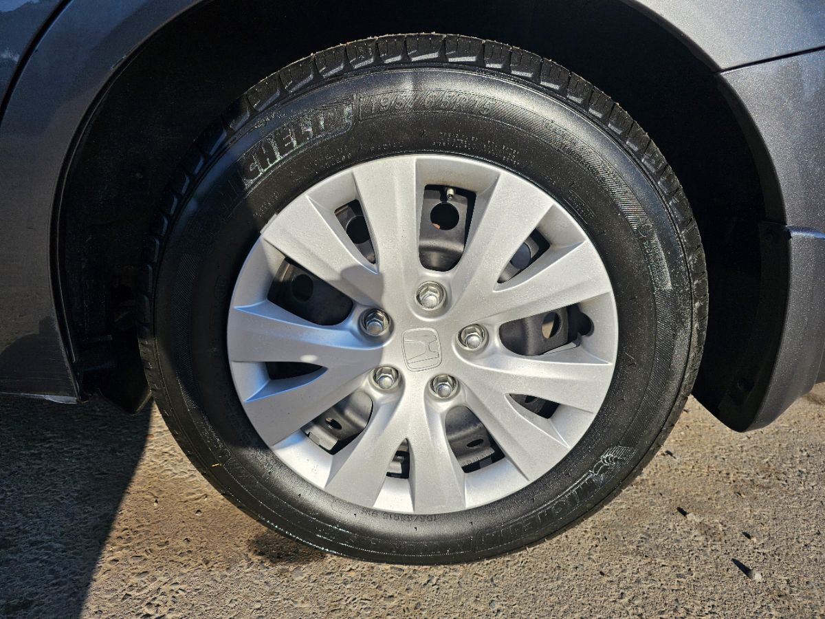 2012 Honda Civic LX photo 18