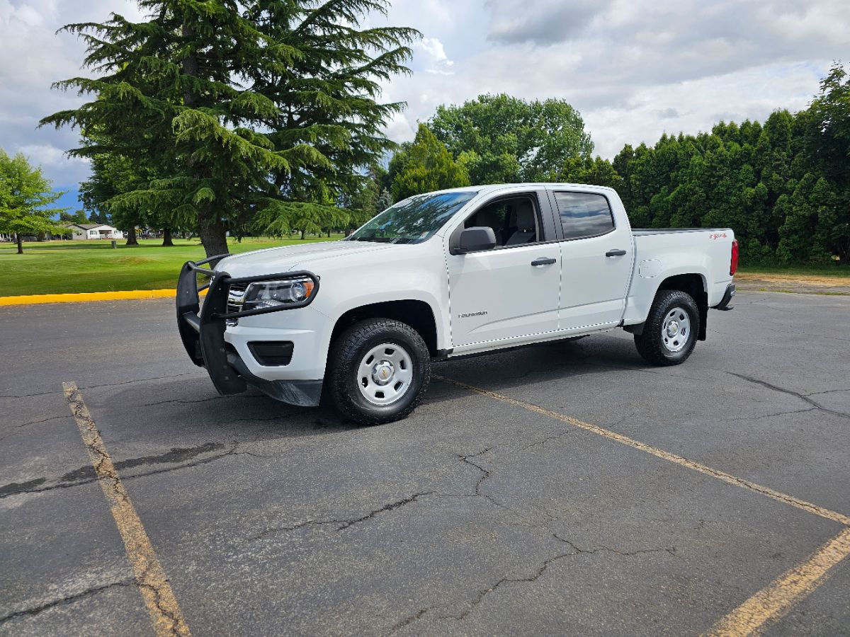 2015 Chevrolet Colorado photo 2