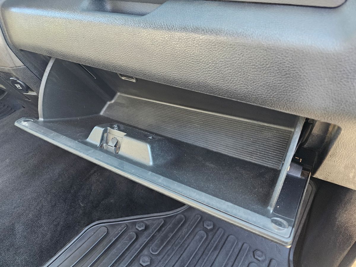 2015 Ram 1500 Tradesman photo 11