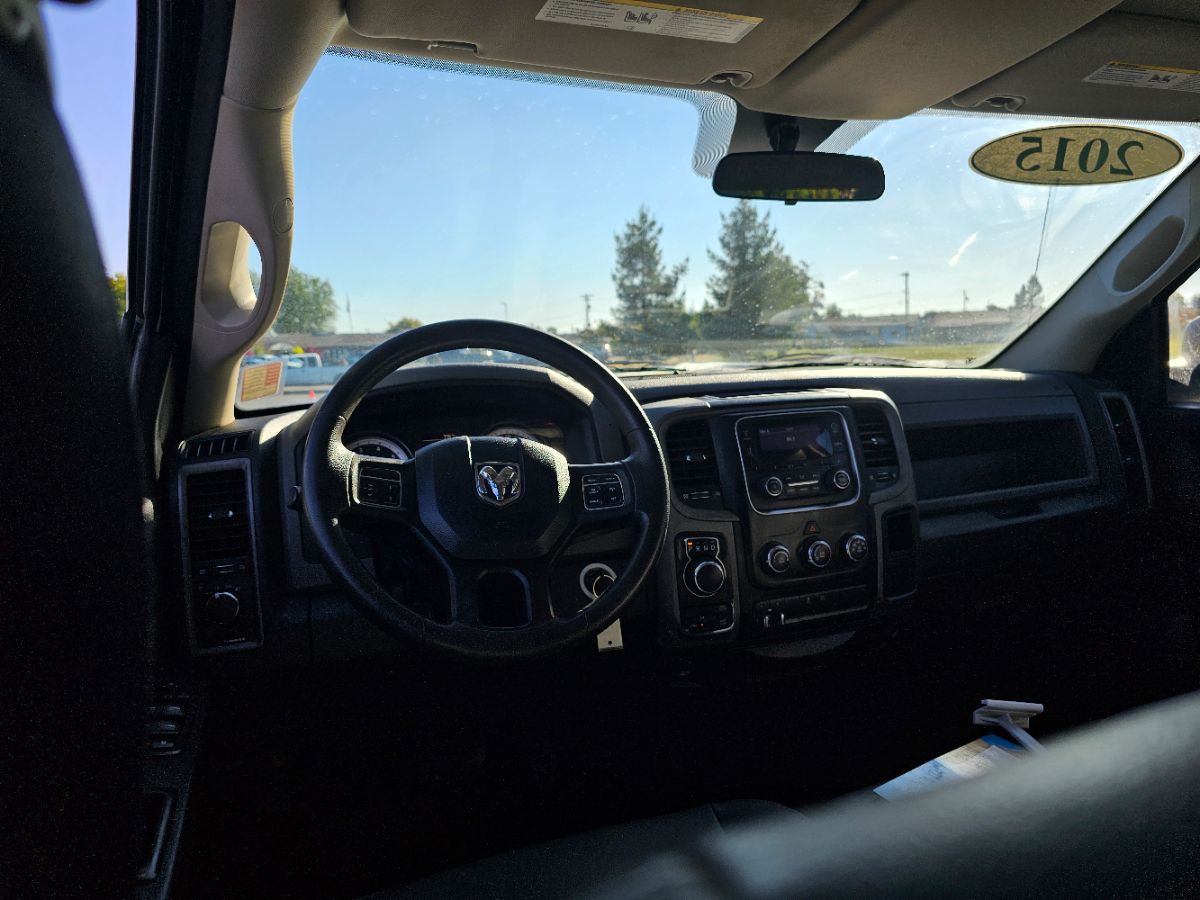 2015 Ram 1500 Tradesman photo 19