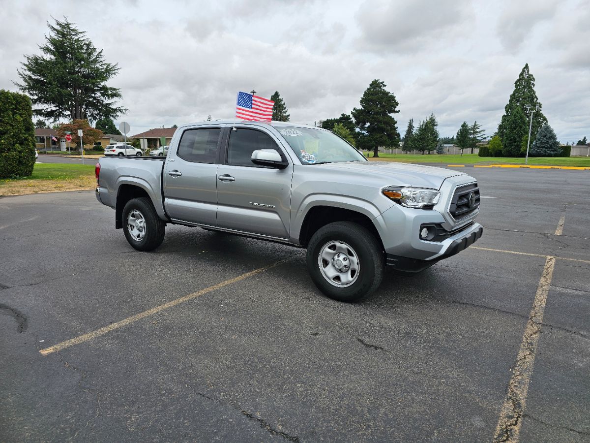 2022 Toyota Tacoma SR5 photo 5