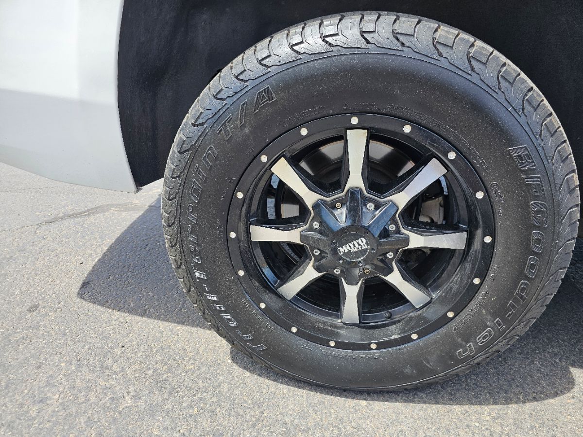 2019 Chevrolet Tahoe photo 12