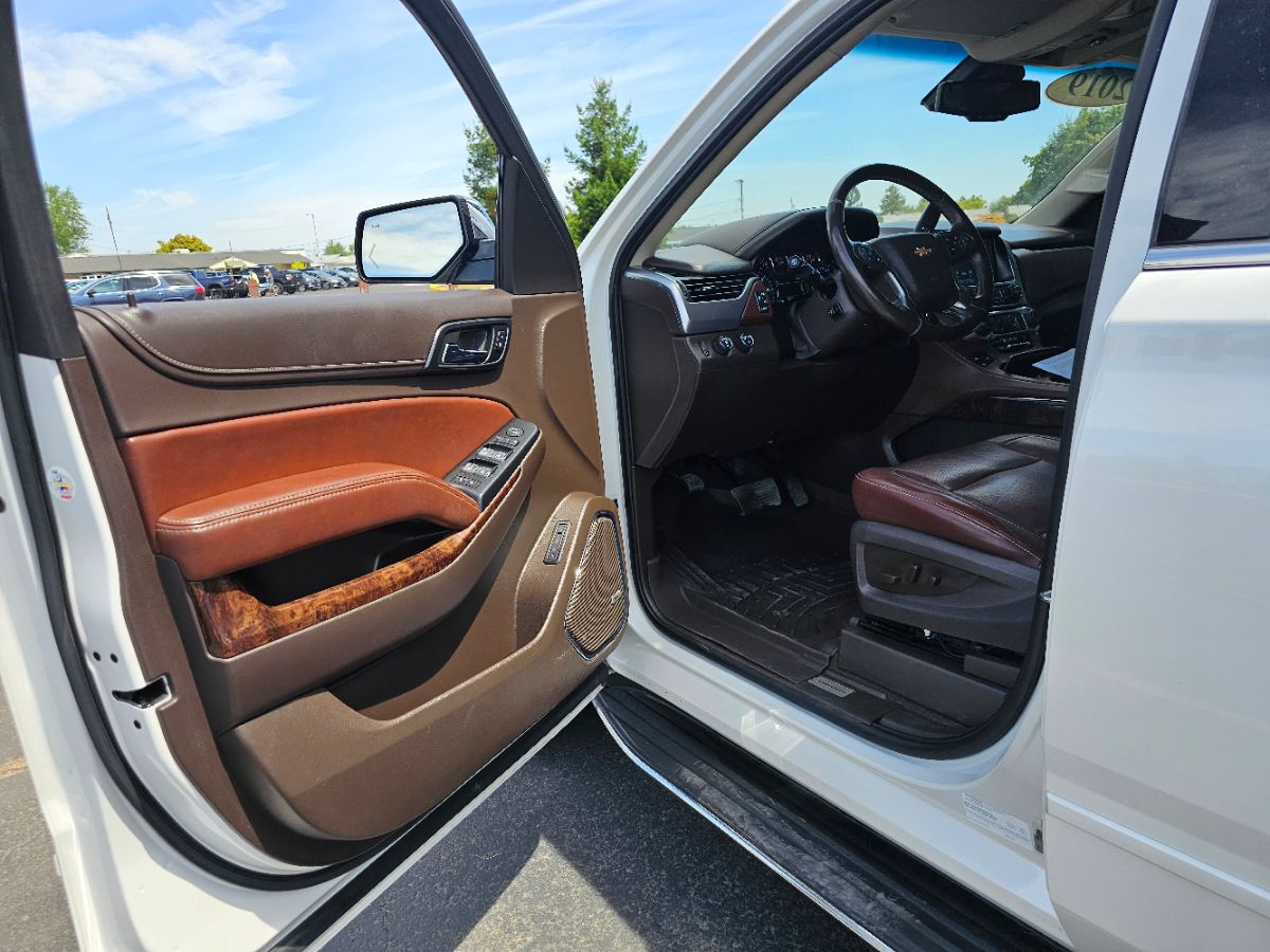 2019 Chevrolet Tahoe photo 19