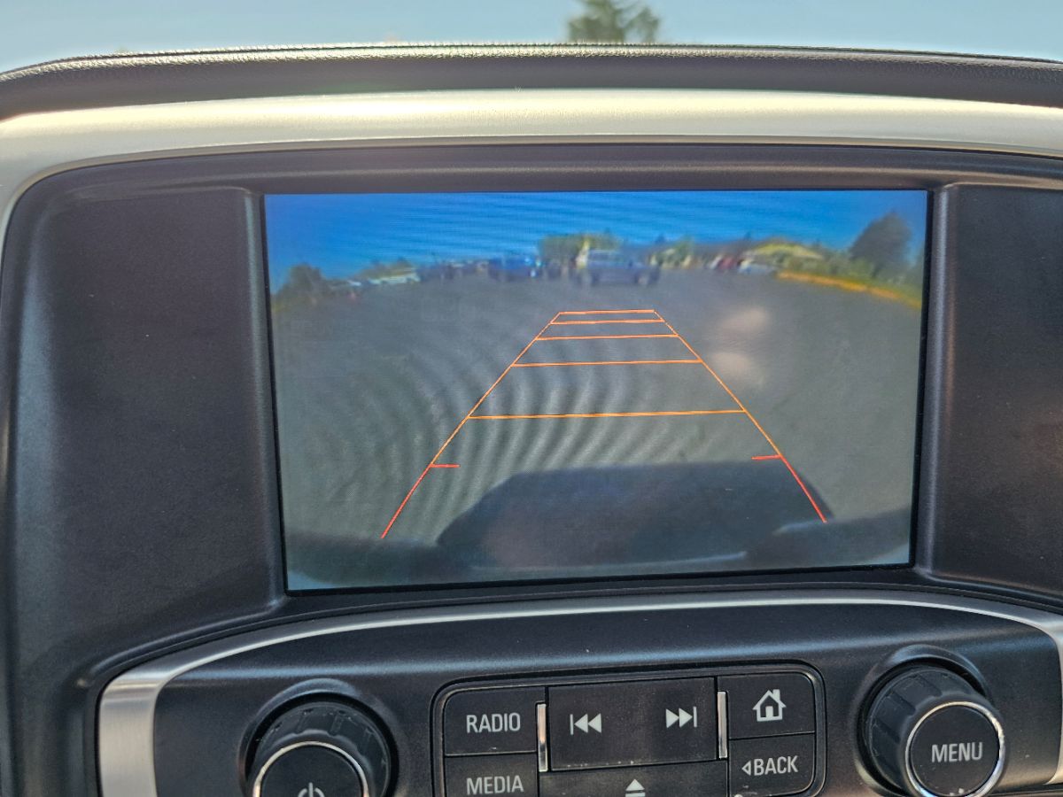 2015 Gmc Sierra SLE photo 2