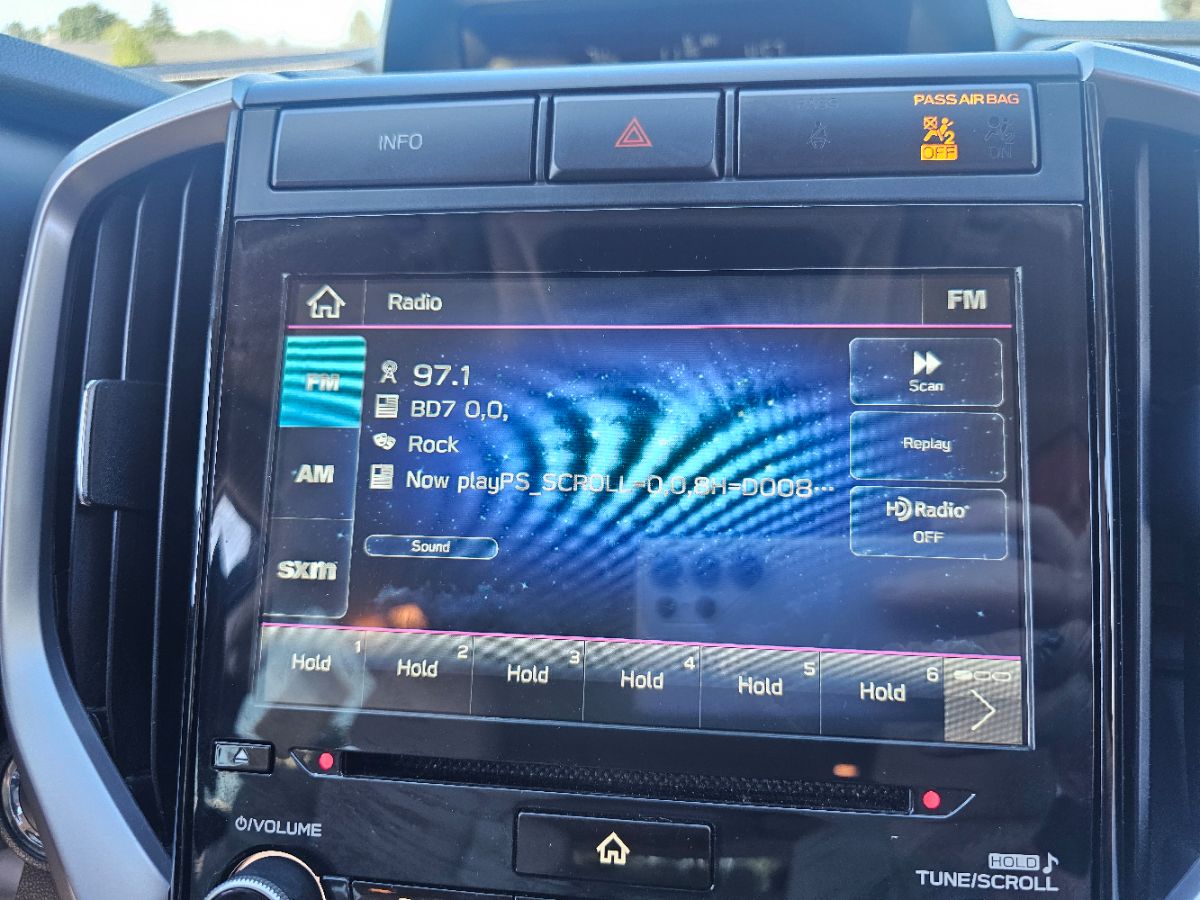 2019 Subaru Ascent Premium photo 3
