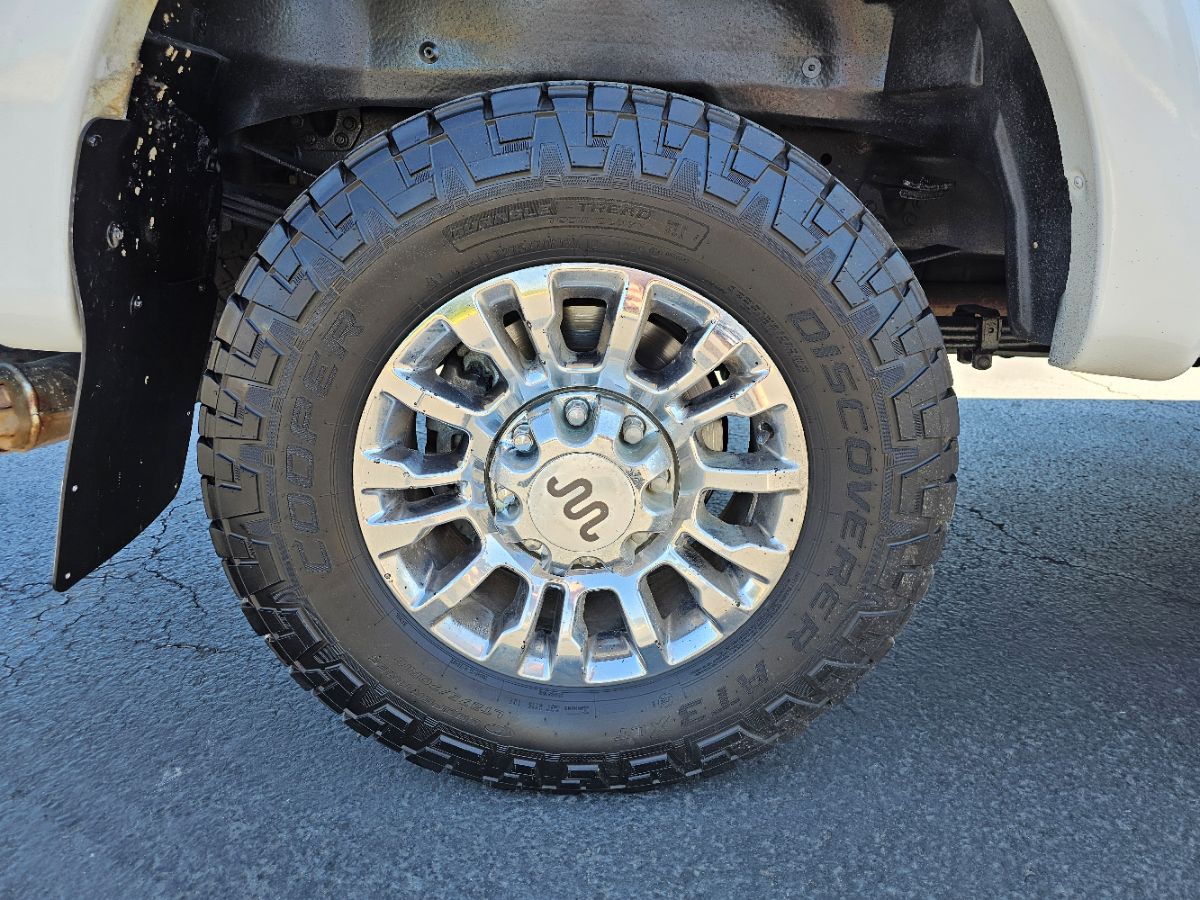 2021 Ford F-350 King Ranch photo 12