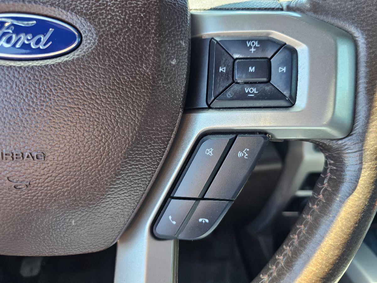 2021 Ford F-350 King Ranch photo 23