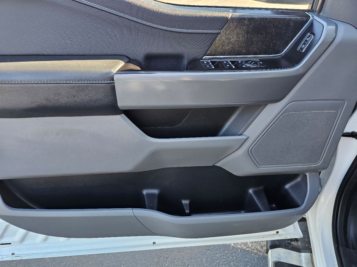 2023 Ford F-150 XLT photo 19