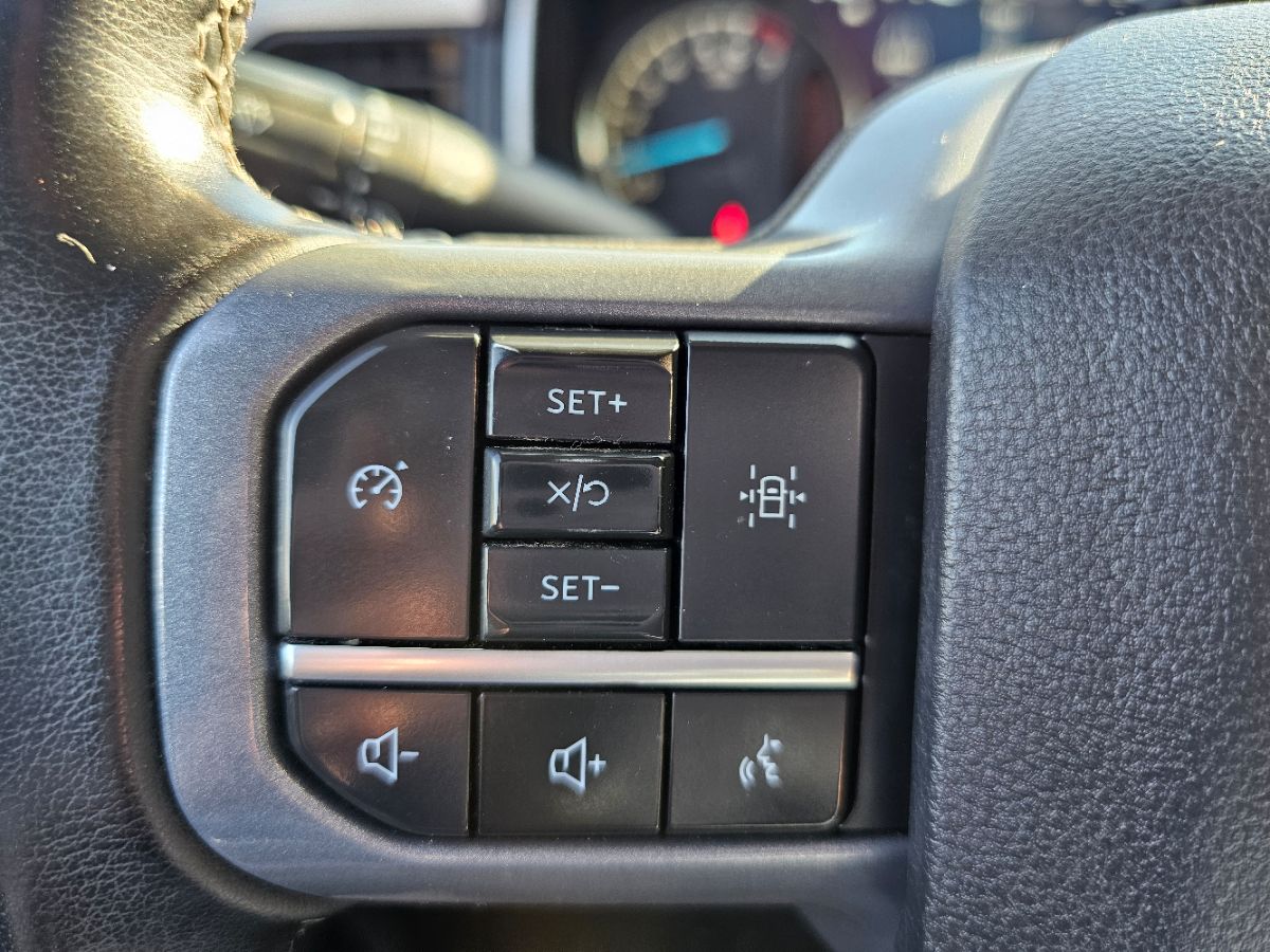 2023 Ford F-150 XLT photo 21