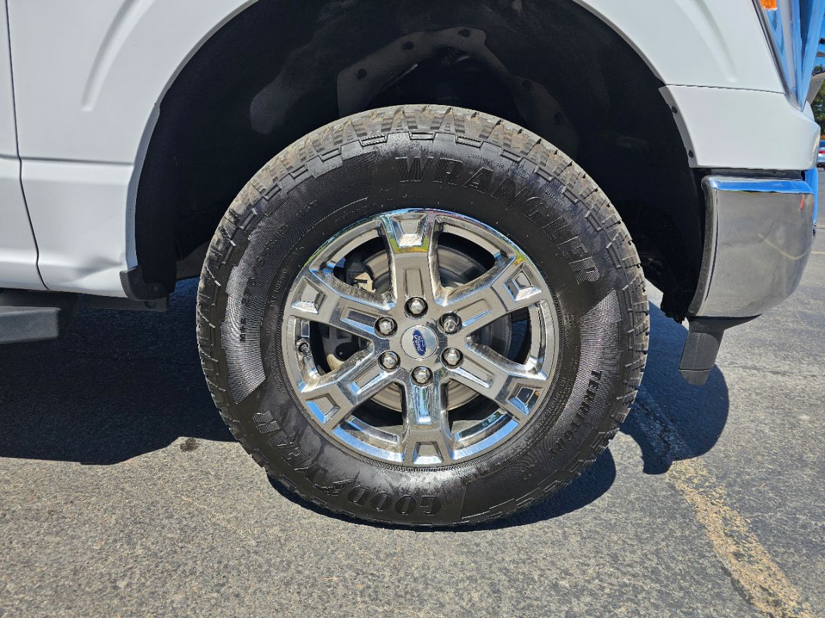 2022 Ford F-150 XLT photo 5