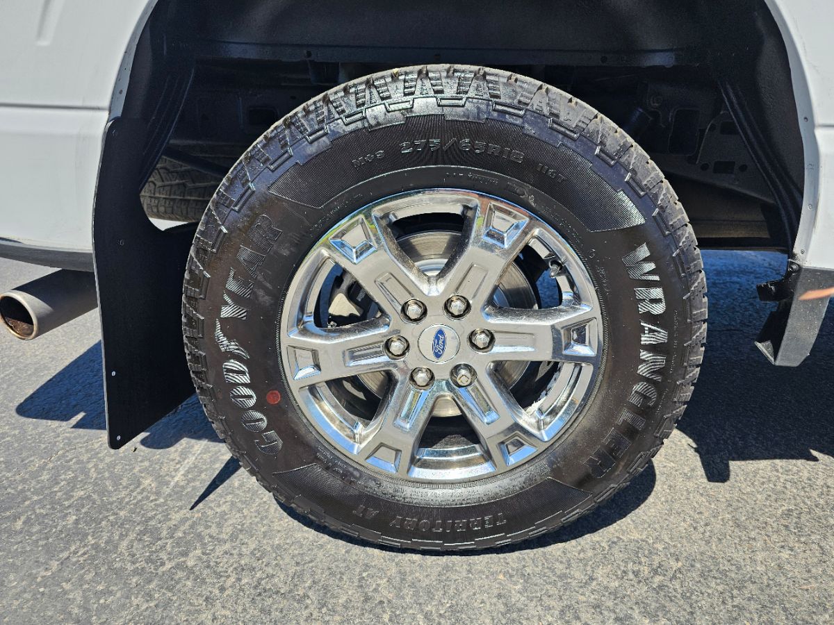 2022 Ford F-150 XLT photo 12