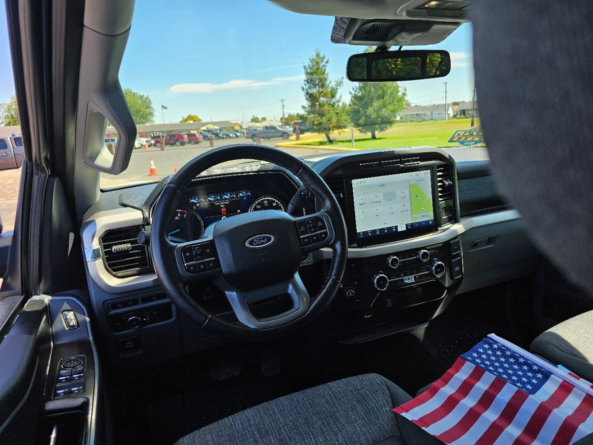 2022 Ford F-150 XLT photo 17