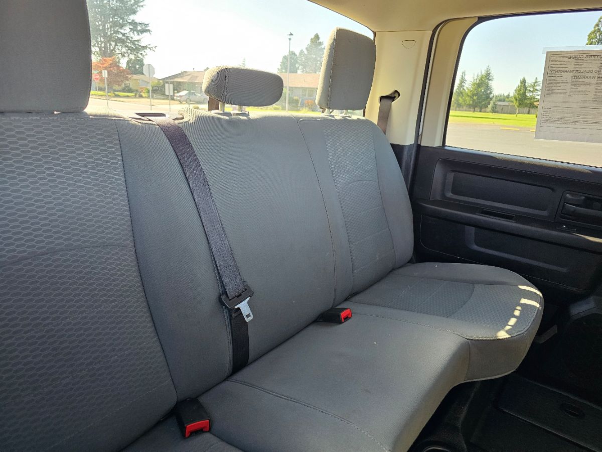 2015 Ram 2500 ST photo 11