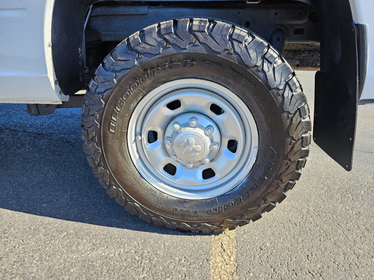 2015 Ram 2500 ST photo 18