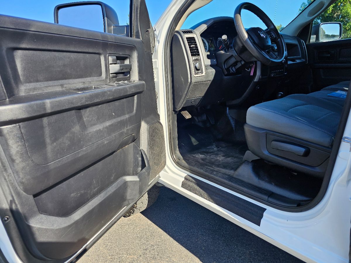 2015 Ram 2500 ST photo 21