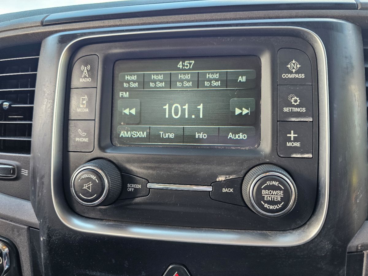 2016 Ram 1500 Tradesman photo 8