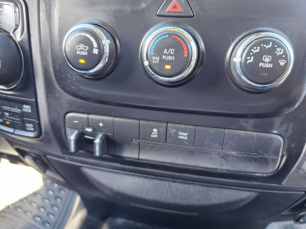 2016 Ram 1500 Tradesman photo 10