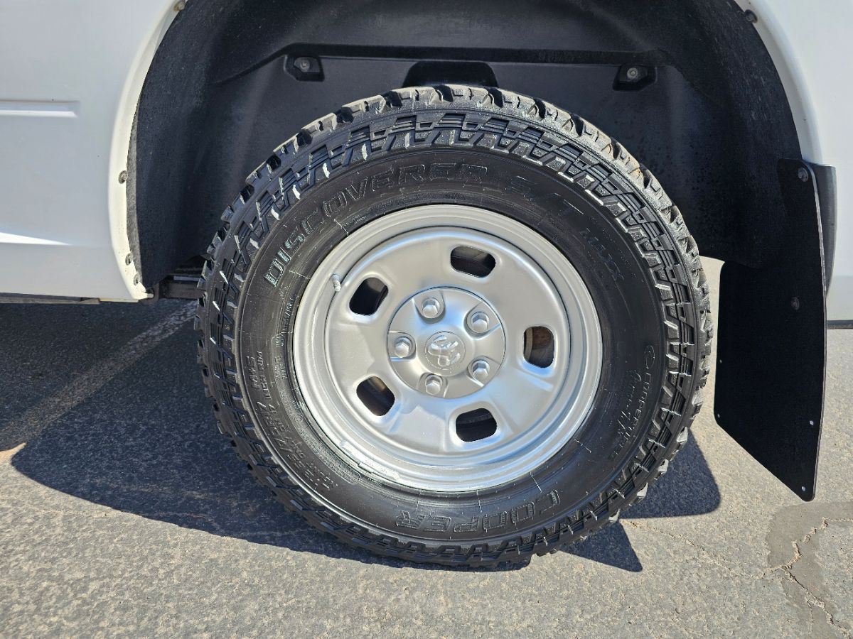 2016 Ram 1500 Tradesman photo 17