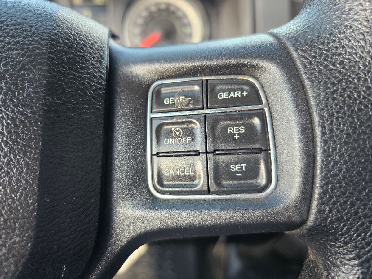 2016 Ram 1500 Tradesman photo 21