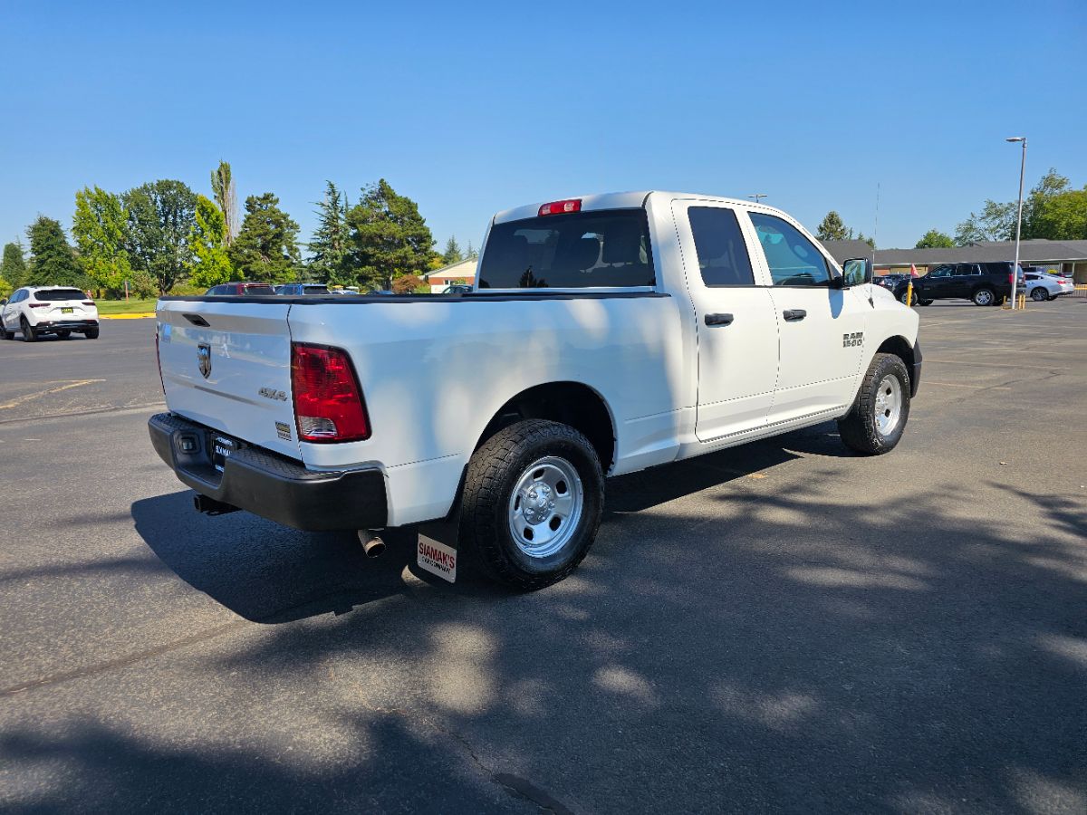 2015 Ram 1500 Tradesman photo 12