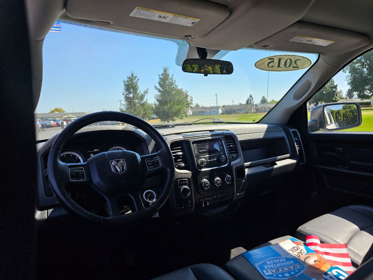 2015 Ram 1500 Tradesman photo 17