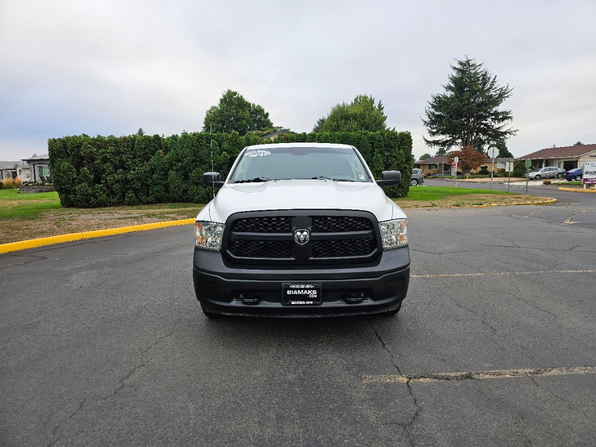 2015 Ram 1500 Tradesman photo 3