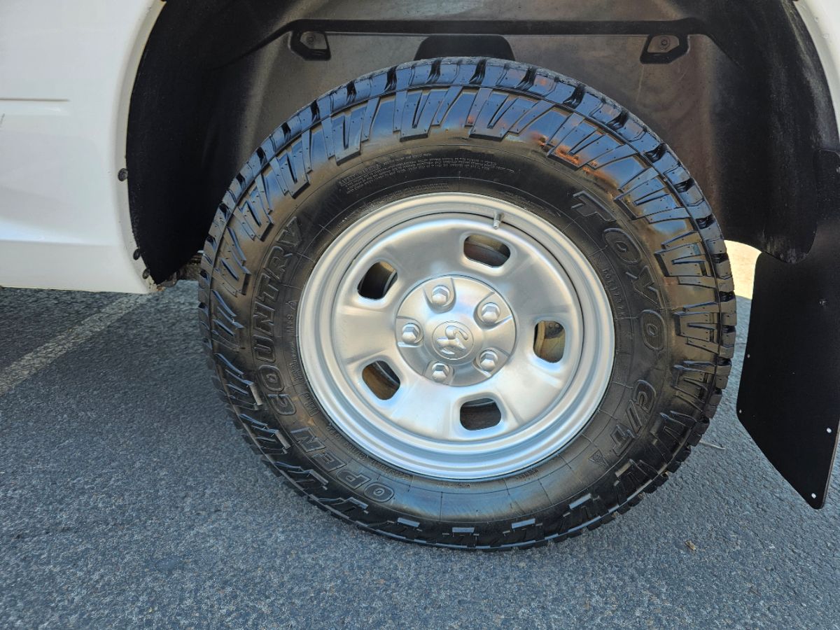2016 Ram 1500 Tradesman photo 19