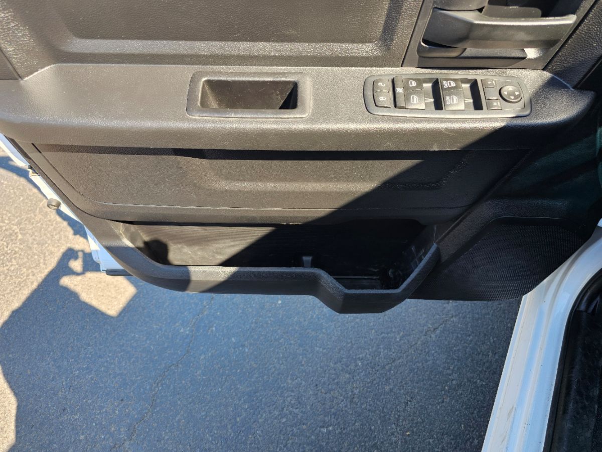 2016 Ram 1500 Tradesman photo 22
