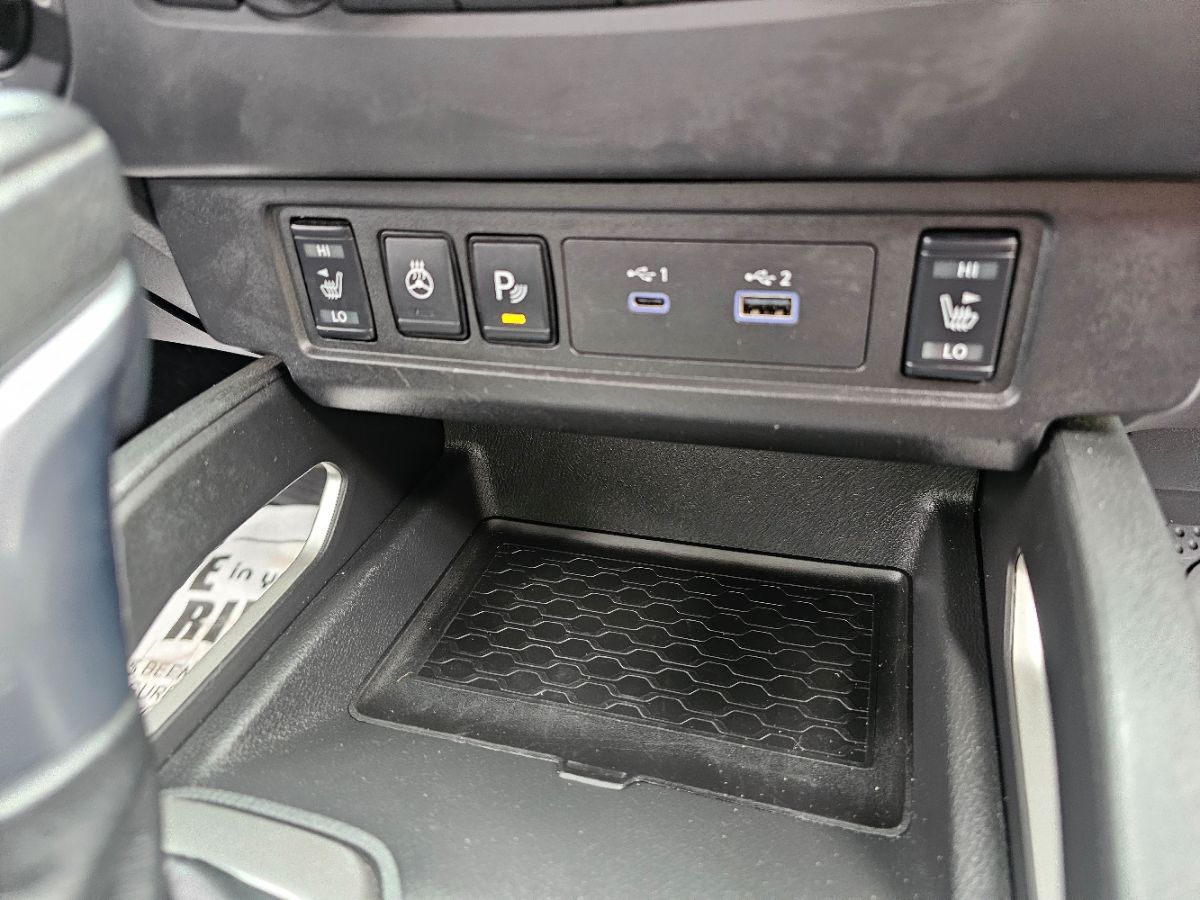 2024 Nissan Frontier SV photo 11
