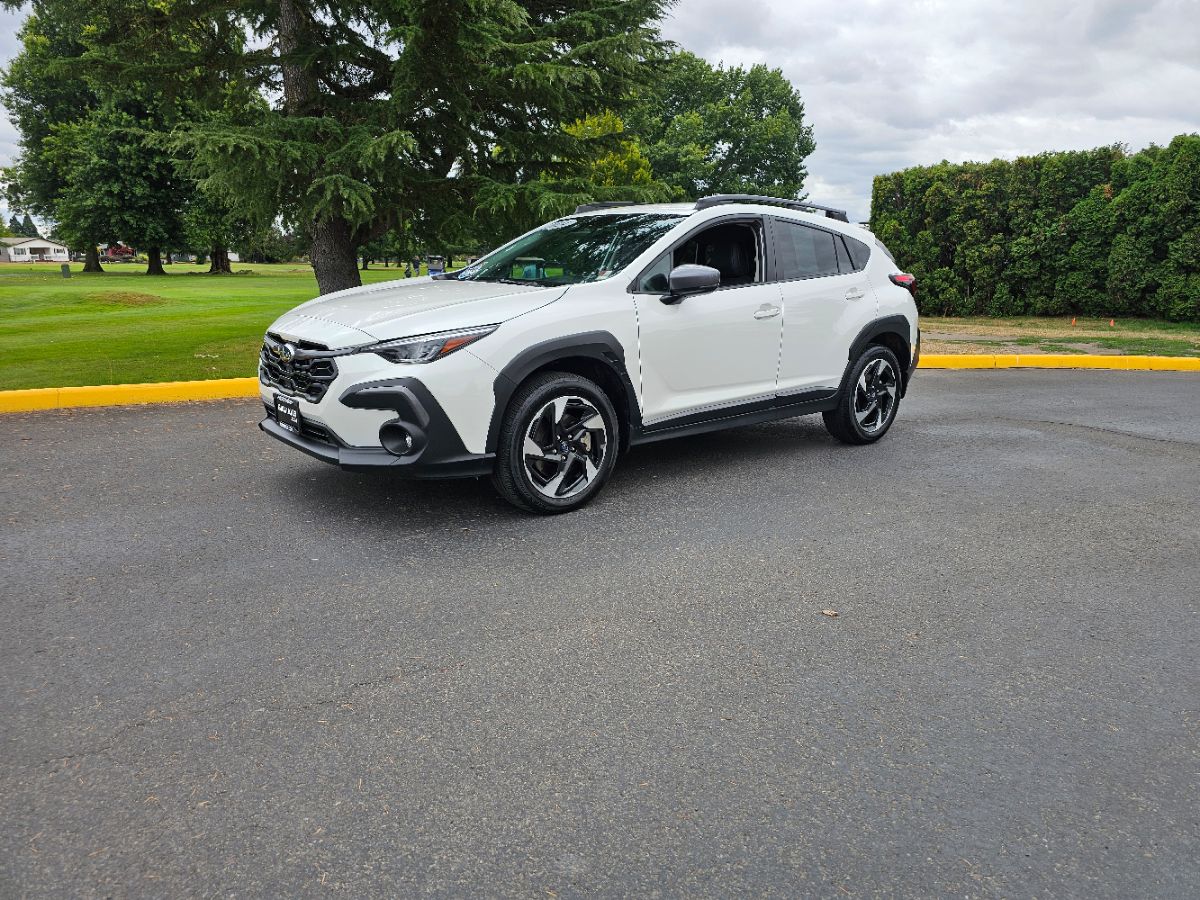 2024 Subaru Crosstrek Limited photo 3