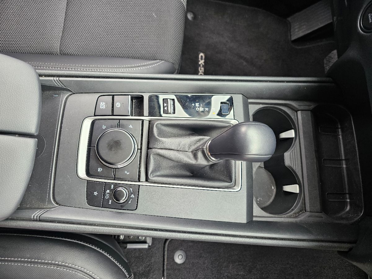 2025 Mazda CX-50 2.5 S Preferred photo 8