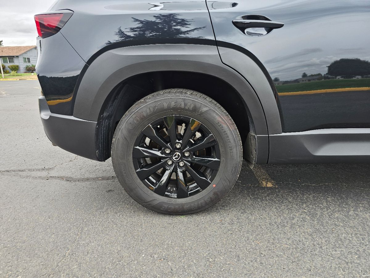 2025 Mazda CX-50 2.5 S Preferred photo 11