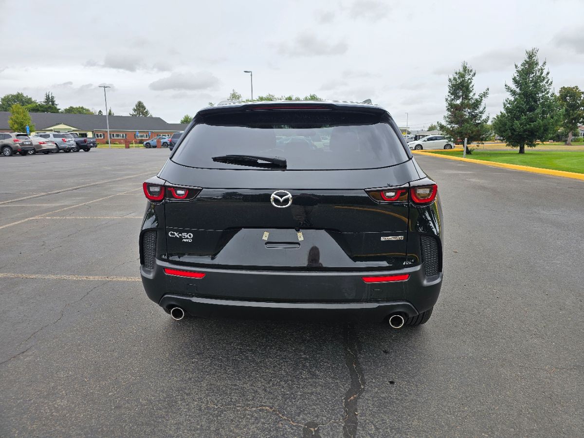 2025 Mazda CX-50 2.5 S Preferred photo 13
