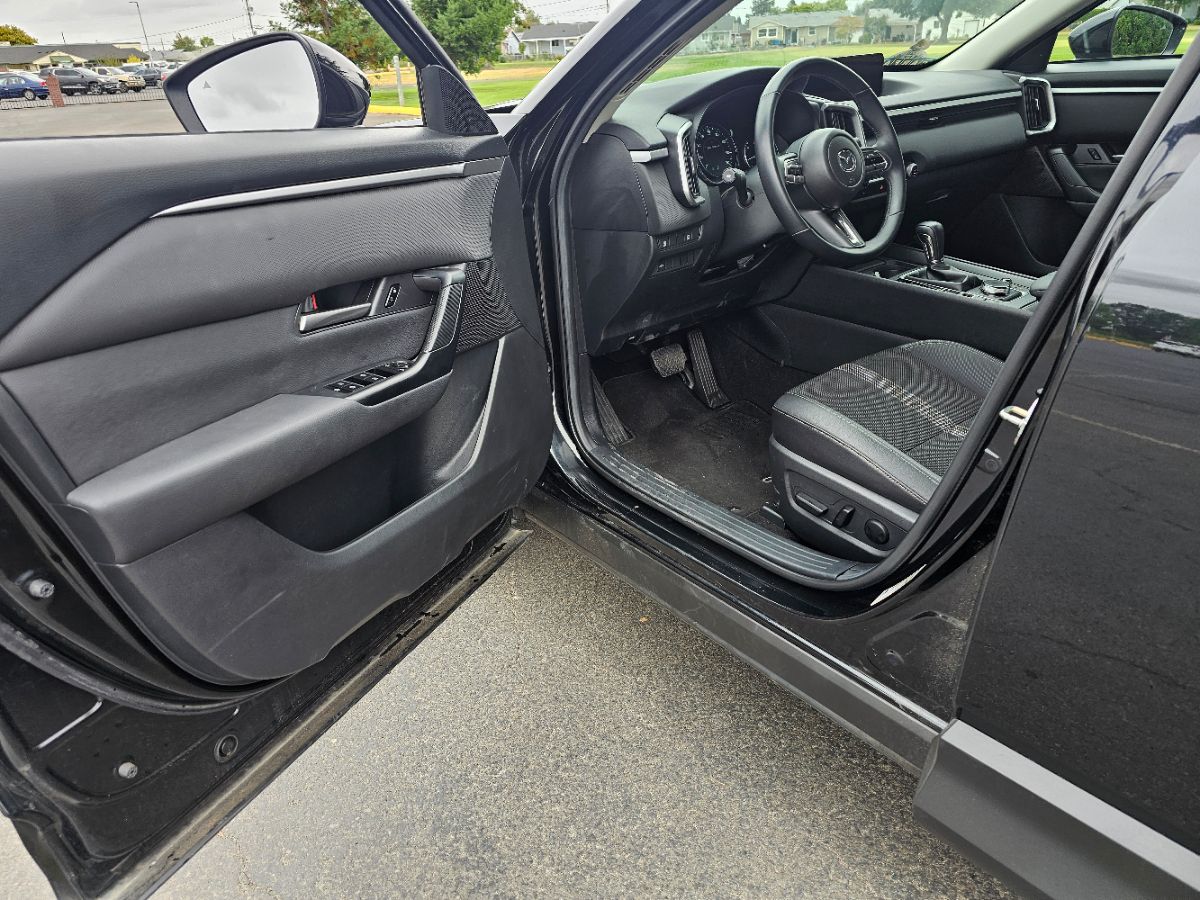 2025 Mazda CX-50 2.5 S Preferred photo 18