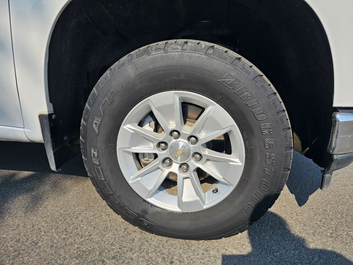 2020 Chevrolet Silverado 1500 LT photo 6