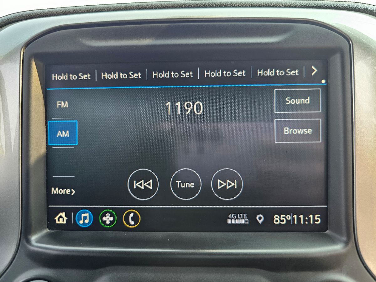2020 Chevrolet Silverado 1500 LT photo 8