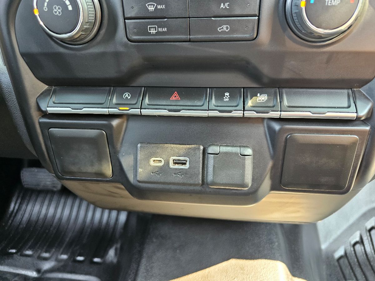 2020 Chevrolet Silverado 1500 LT photo 11