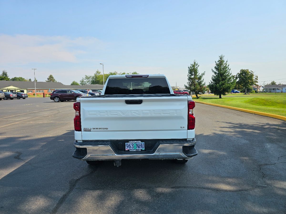 2020 Chevrolet Silverado 1500 LT photo 18