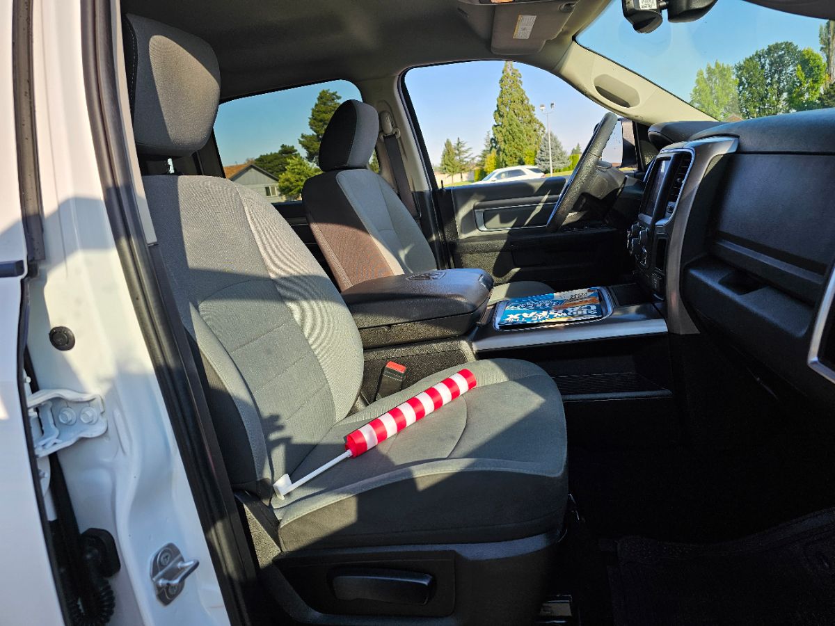 2023 Ram 1500 Classic SLT photo 5